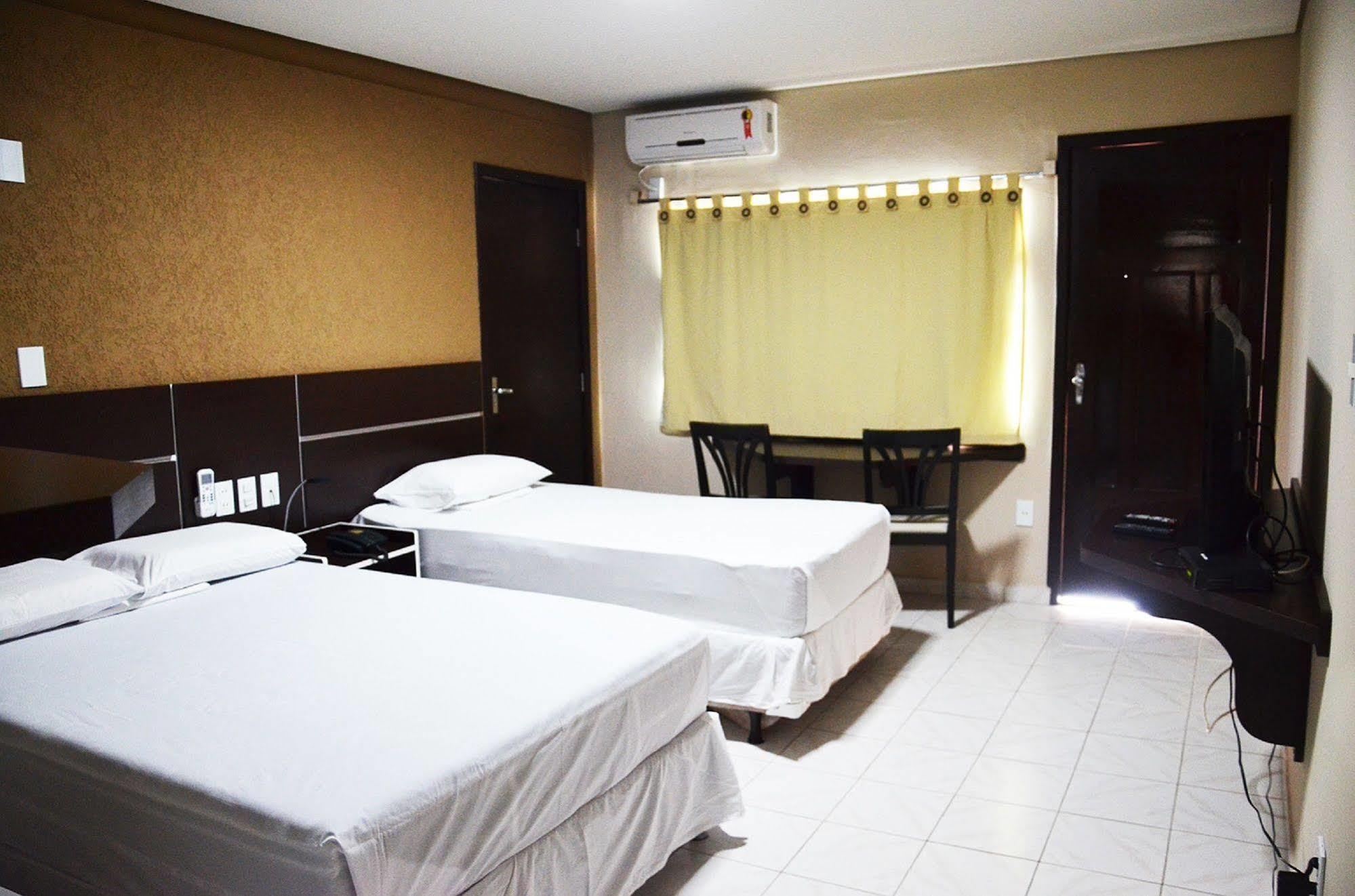 Pinheiro Palace Hotel 里约布兰科 外观 照片